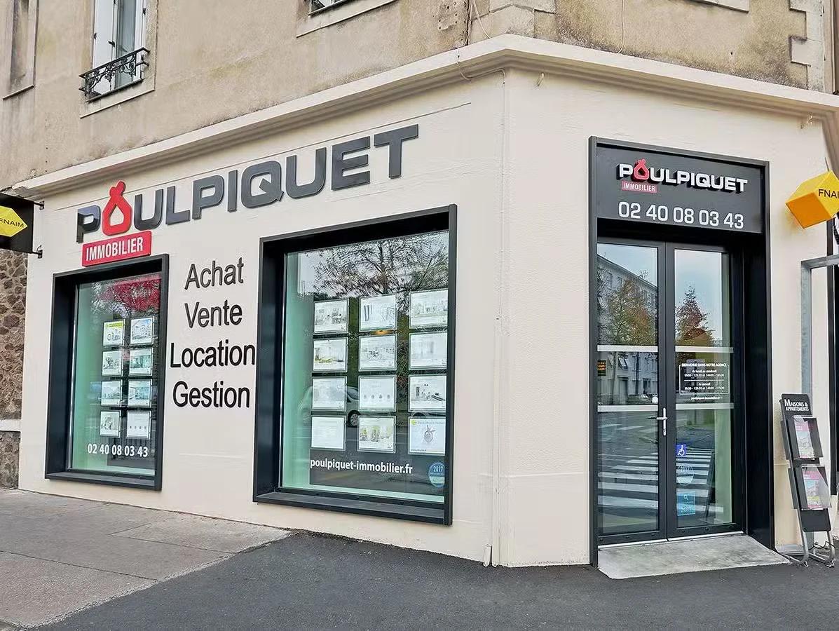 Photo de l'équipe de l'agence